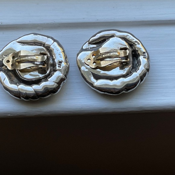 Sterling Silver clip on earrings - Picture 4 of 4